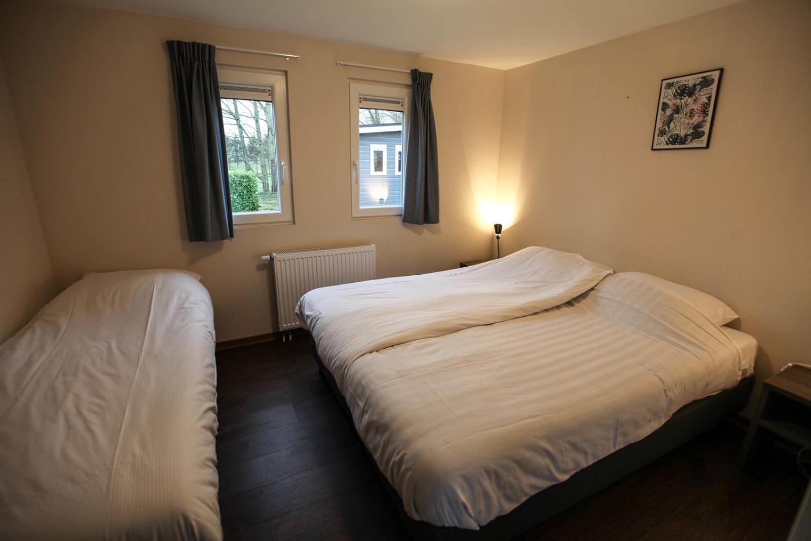 Recreatiepark En Jachthaven De Scherpenhof Terwolde Exteriör bild