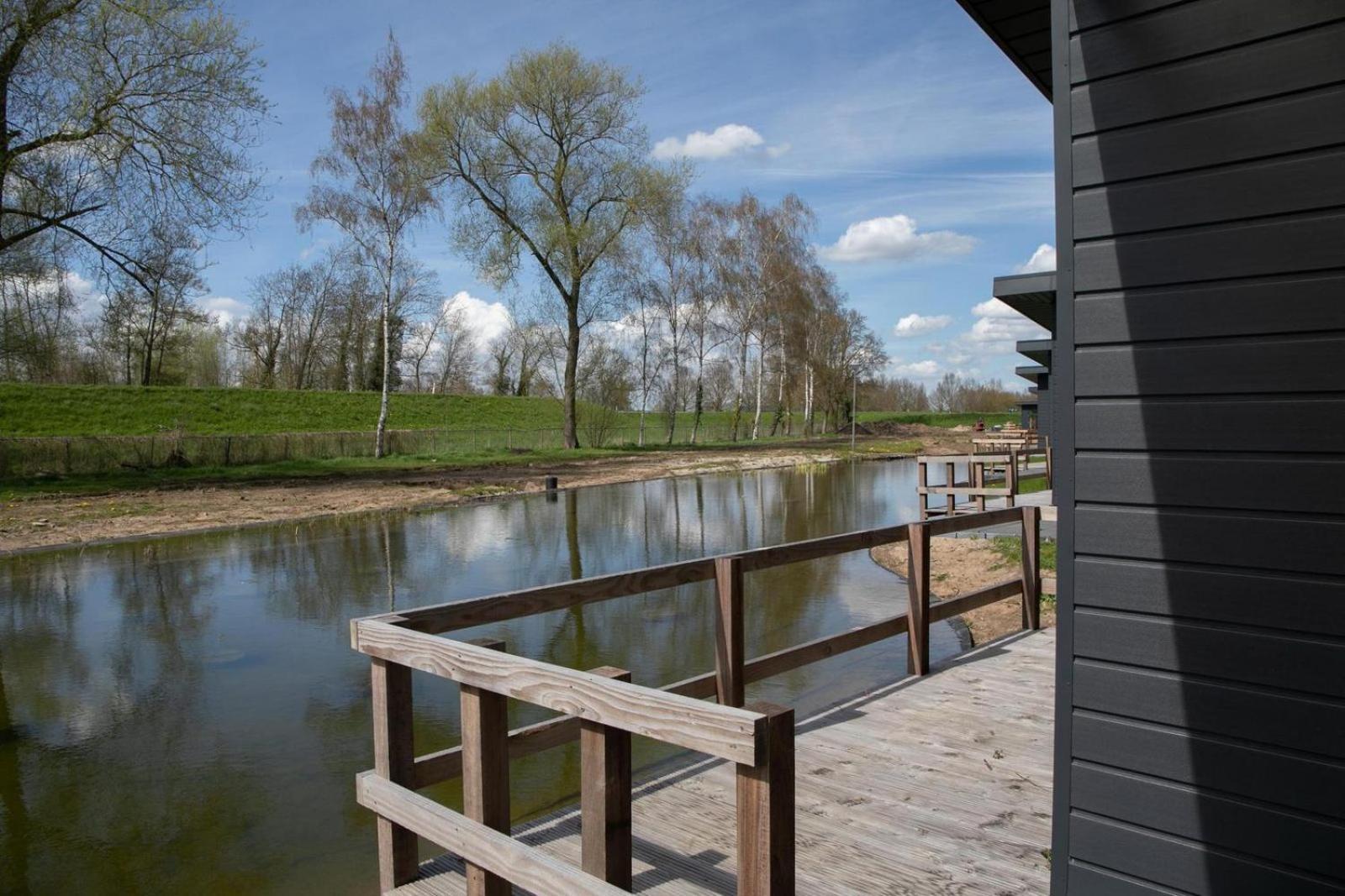 Recreatiepark En Jachthaven De Scherpenhof Terwolde Rum bild