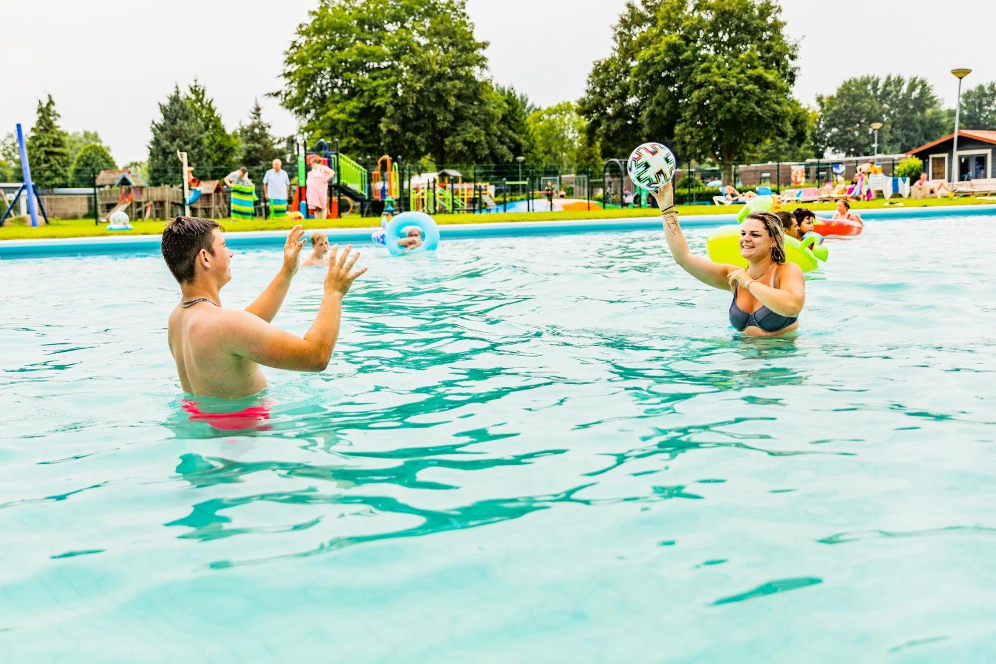 Recreatiepark En Jachthaven De Scherpenhof Terwolde Exteriör bild